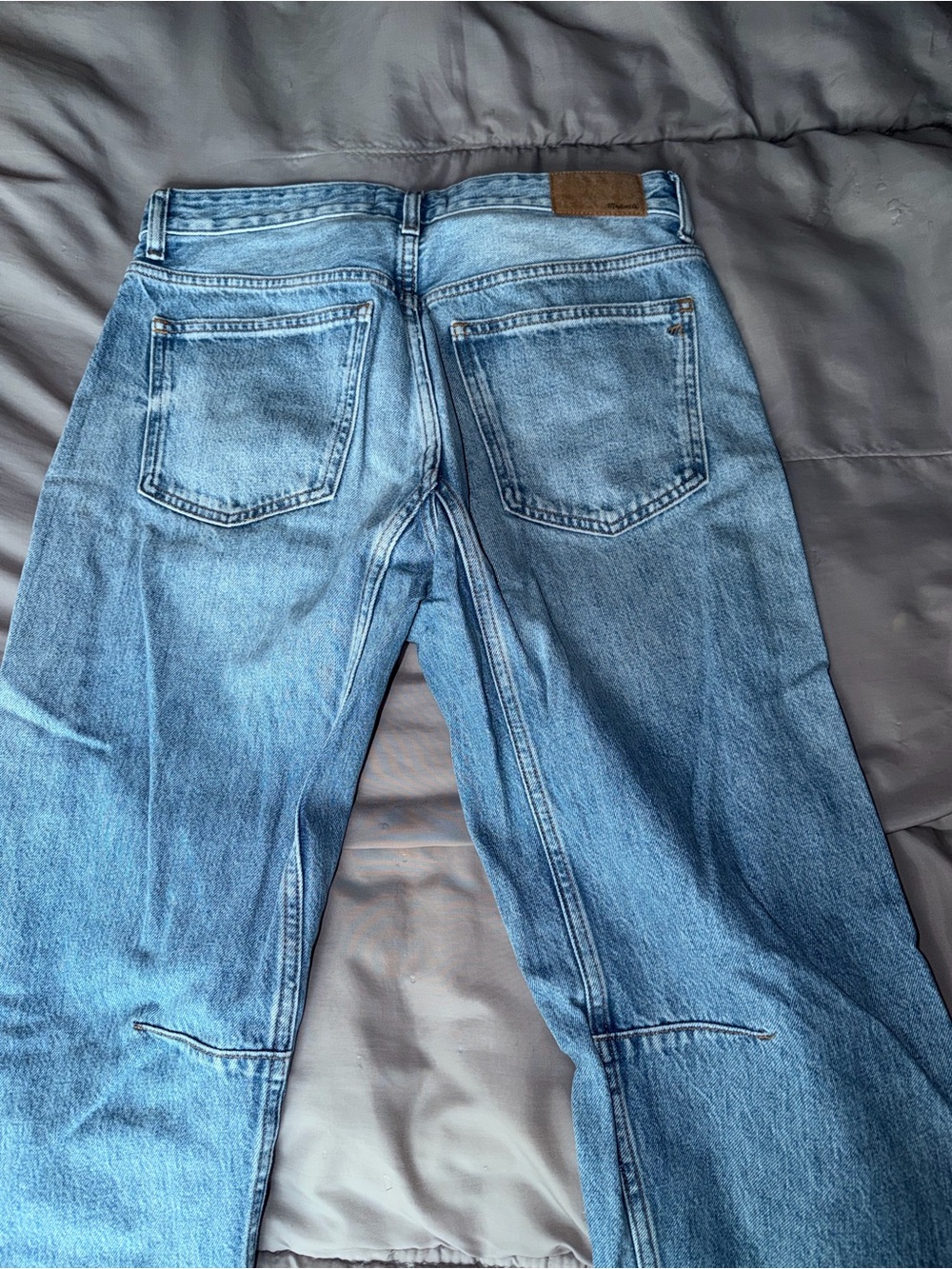Madewell The Darted Barrel Leg Jean - Picture 6 of 6